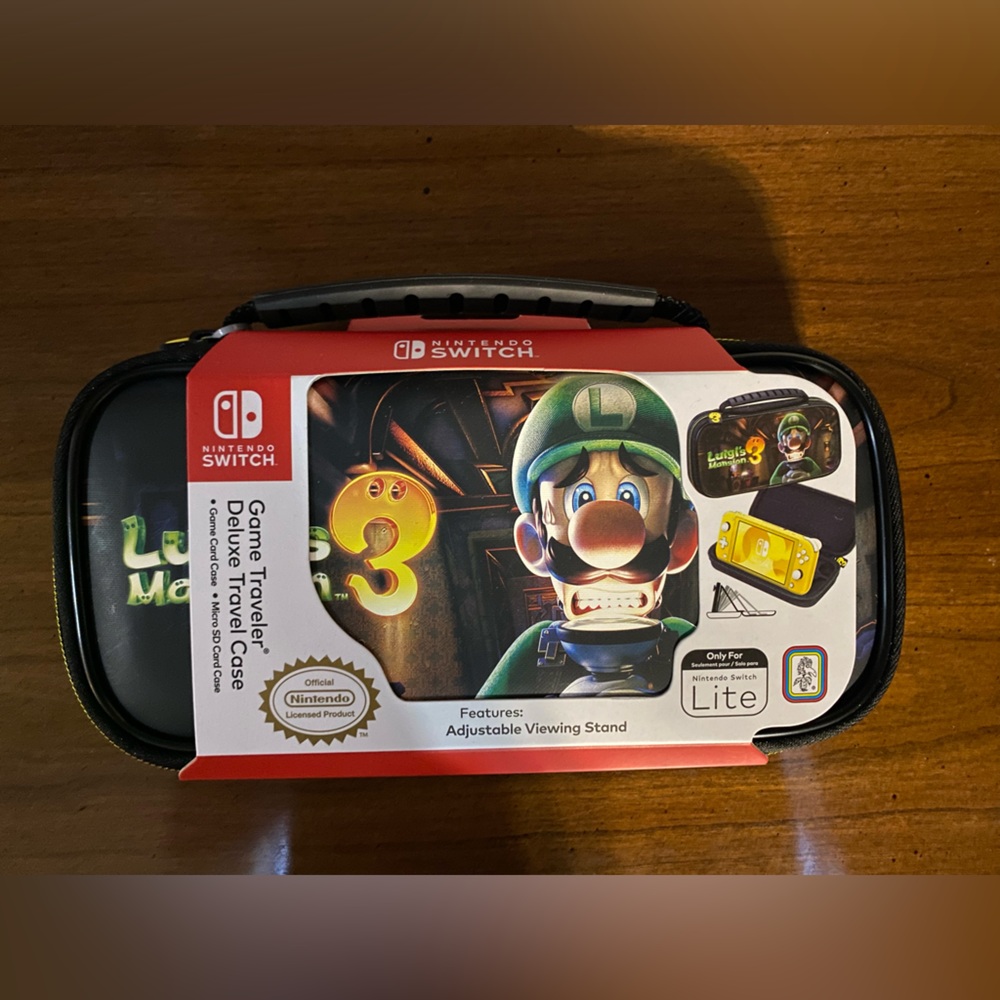 ￼Luigi’s mansion 3 Nintendo switch lite travel carrying case new